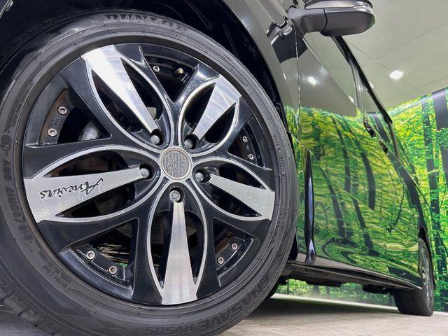 TOYOTA VOXY 2018 Image 31