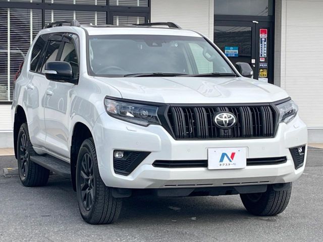 TOYOTA LANDCRUISER PRADO 2023 Image 31