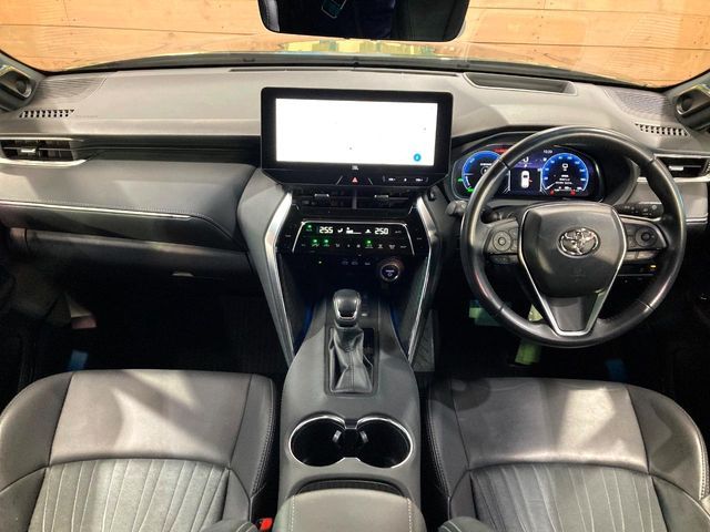 TOYOTA HARRIER HYBRID 2023 Image 31