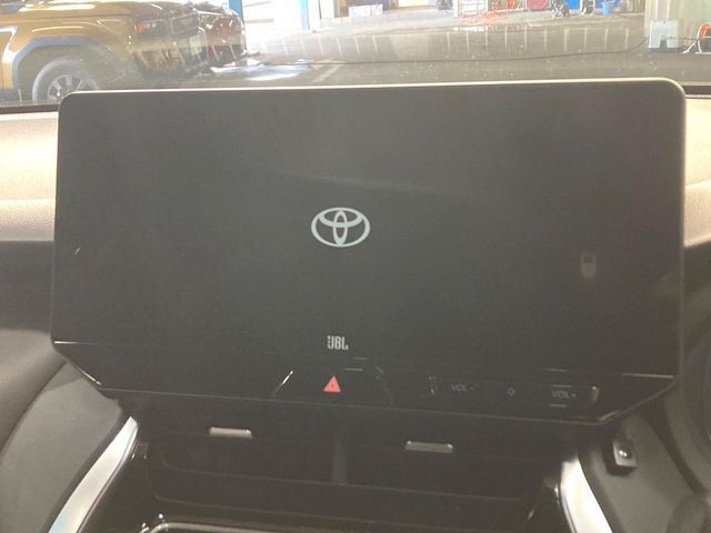 TOYOTA HARRIER HYBRID 2023 Image 31