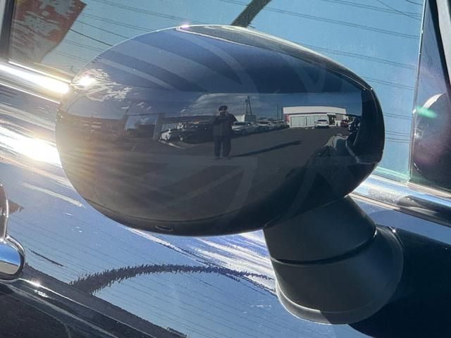 BMW MINI COOPER 5DOOR 2023 Image 31