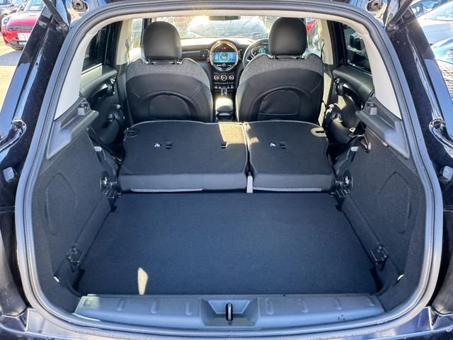 BMW MINI COOPER 5DOOR 2023 Image 31