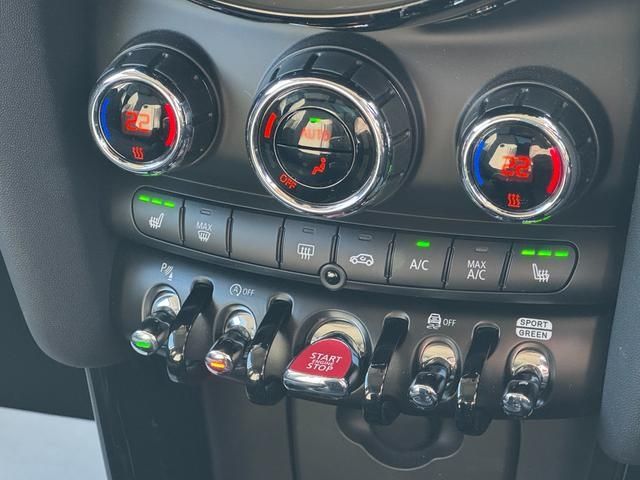 BMW MINI COOPER 5DOOR 2023 Image 31