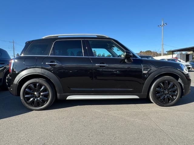 BMW MINI COOPER D CR 2018 Image 31