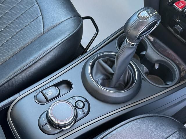 BMW MINI COOPER D CR 2018 Image 31