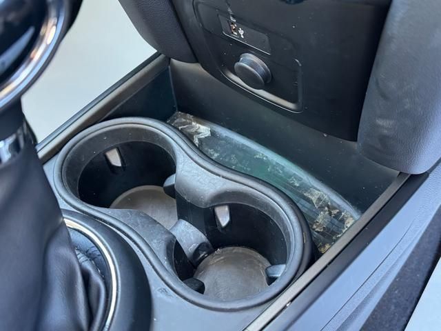 BMW MINI COOPER D CR 2018 Image 31