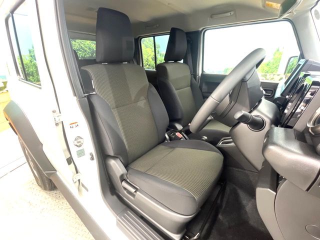 SUZUKI JIMNY NOMADE 2026 Image 31