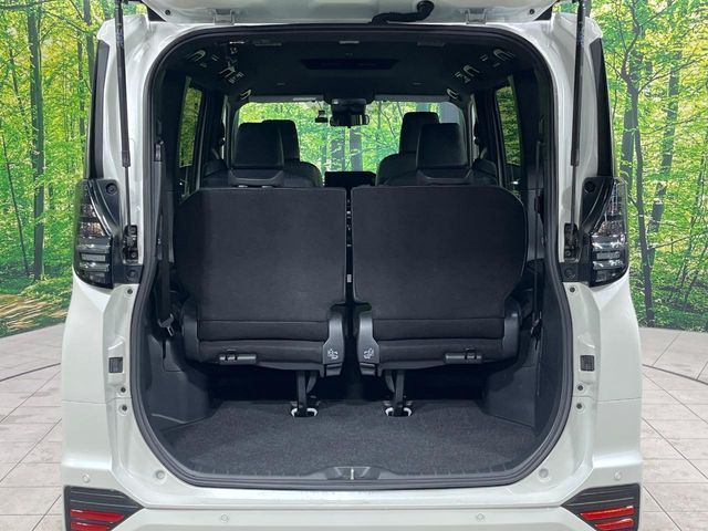 TOYOTA VOXY 4WD 2025 Image 31