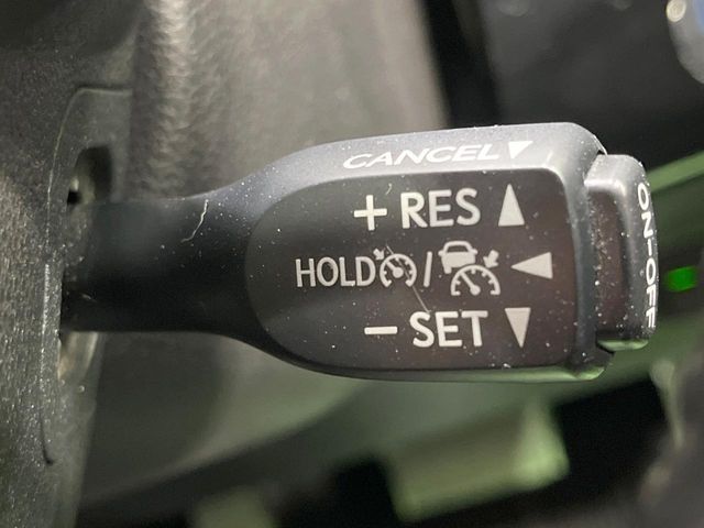 TOYOTA PRIUS 2019 Image 31