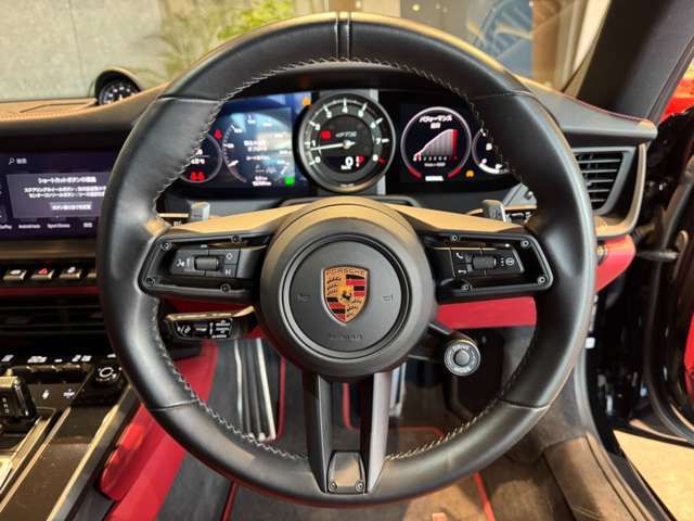 PORSCHE 911 2022 Image 31