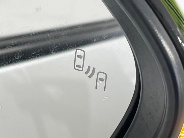 TOYOTA YARIS CROSS HYBRID 2025 Image 31