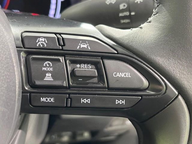 TOYOTA YARIS CROSS HYBRID 2025 Image 31