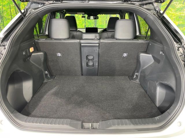 TOYOTA YARIS CROSS HYBRID 2025 Image 31