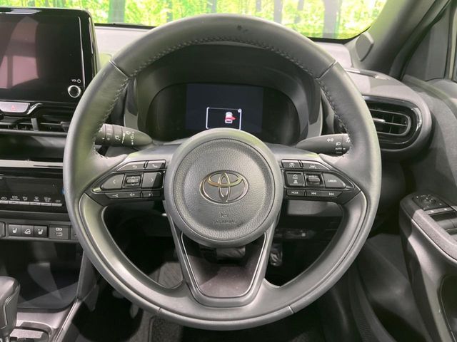 TOYOTA YARIS CROSS HYBRID 2025 Image 31