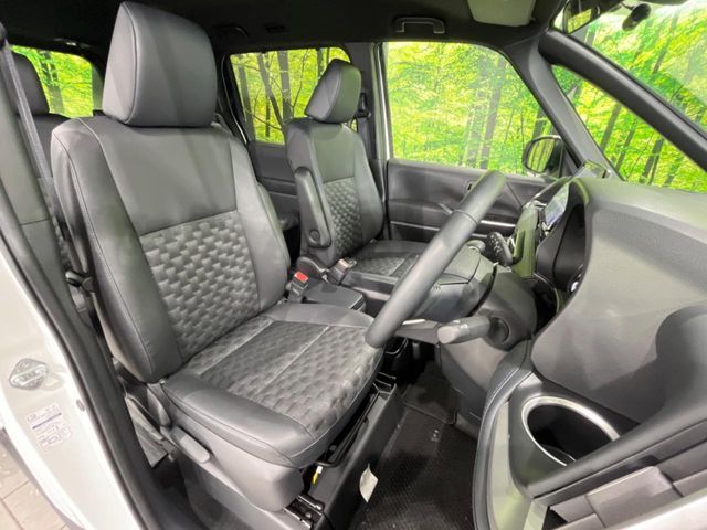 TOYOTA VOXY 4WD 2025 Image 31