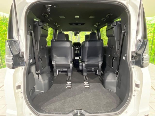 TOYOTA VOXY 4WD 2025 Image 31