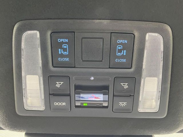 TOYOTA VOXY 4WD 2025 Image 31