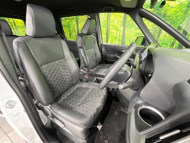 TOYOTA VOXY 4WD 2025 Image 31