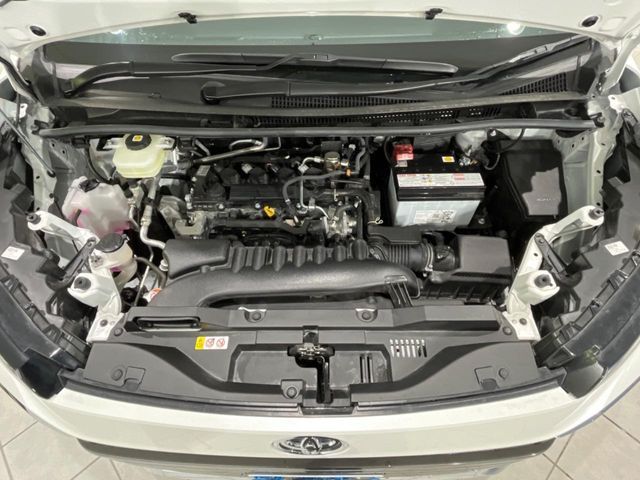 TOYOTA VOXY 4WD 2025 Image 31