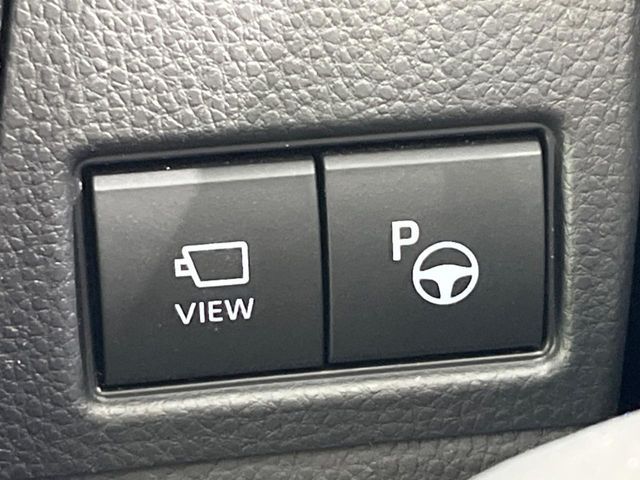 TOYOTA PRIUS 4WD 2025 Image 31