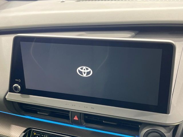 TOYOTA PRIUS 4WD 2025 Image 31