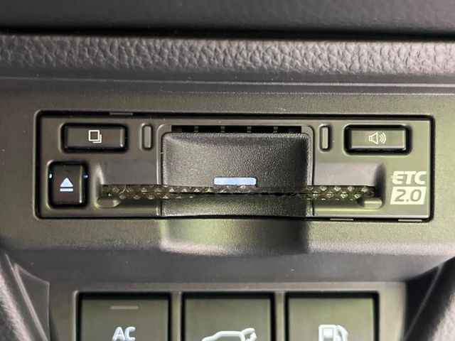 TOYOTA PRIUS 4WD 2025 Image 31