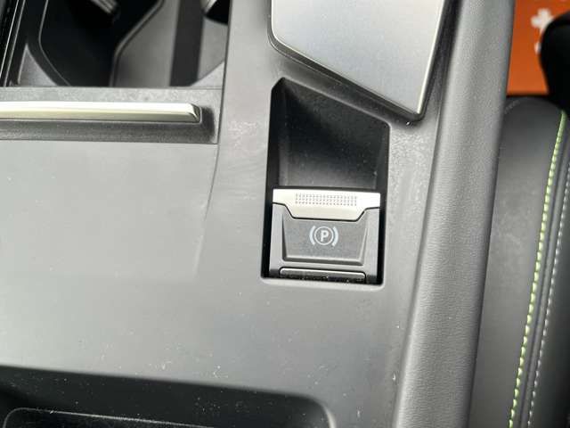 PEUGEOT 408 2023 Image 31