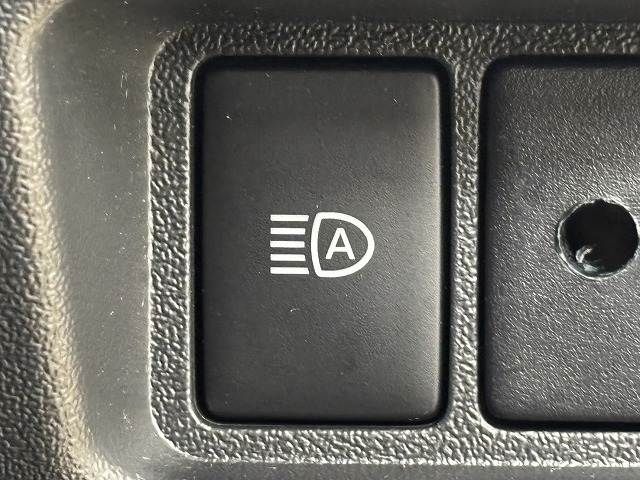 TOYOTA HIACE VAN 2WD 2021 Image 31