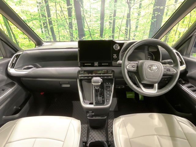 TOYOTA NOAH 2023 Image 31
