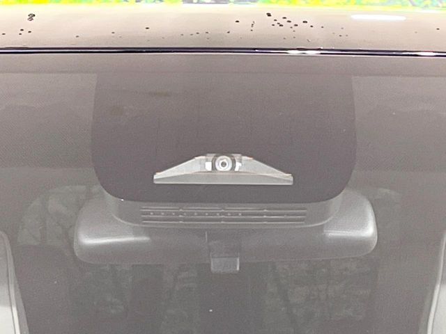 TOYOTA NOAH 2023 Image 31