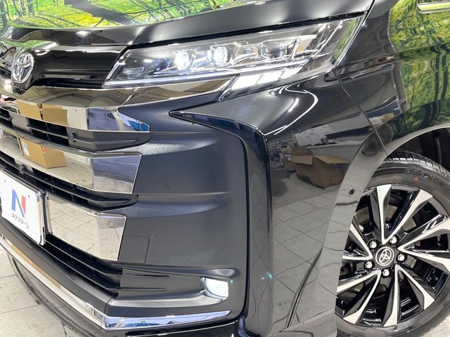 TOYOTA NOAH 2023 Image 31