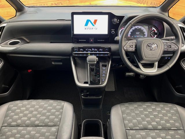 TOYOTA VOXY 4WD 2025 Image 31