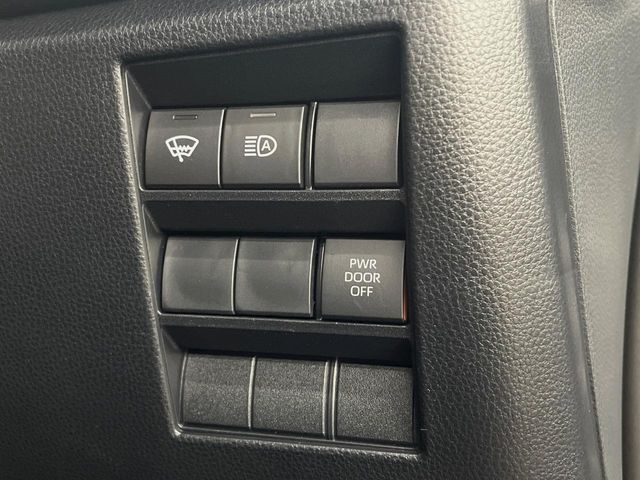 TOYOTA VOXY 4WD 2025 Image 31