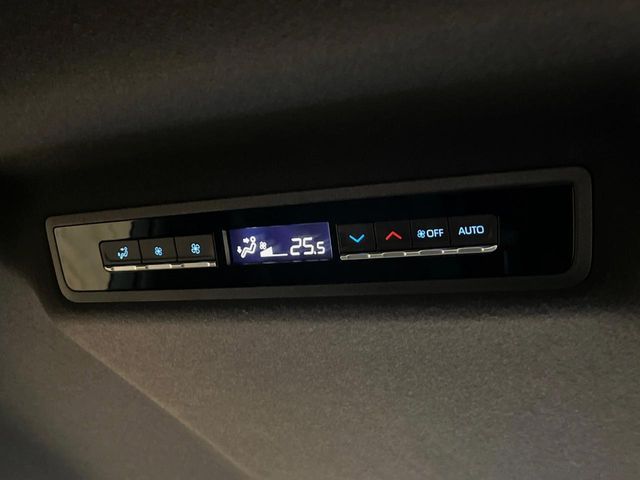 TOYOTA VOXY 4WD 2025 Image 31