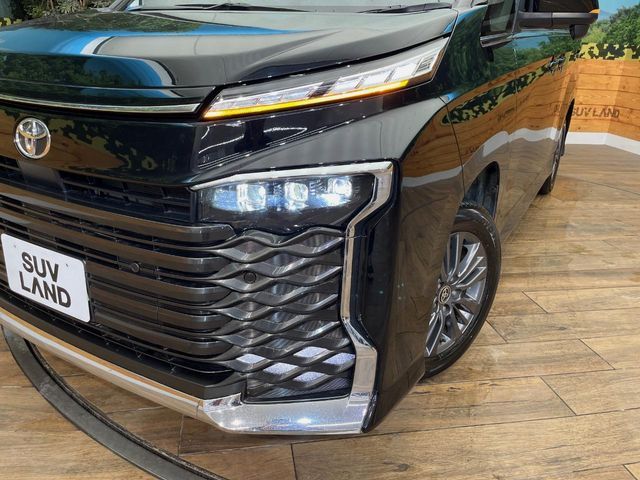 TOYOTA VOXY 4WD 2025 Image 31