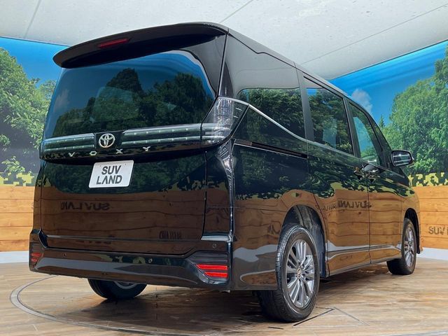 TOYOTA VOXY 4WD 2025 Image 31