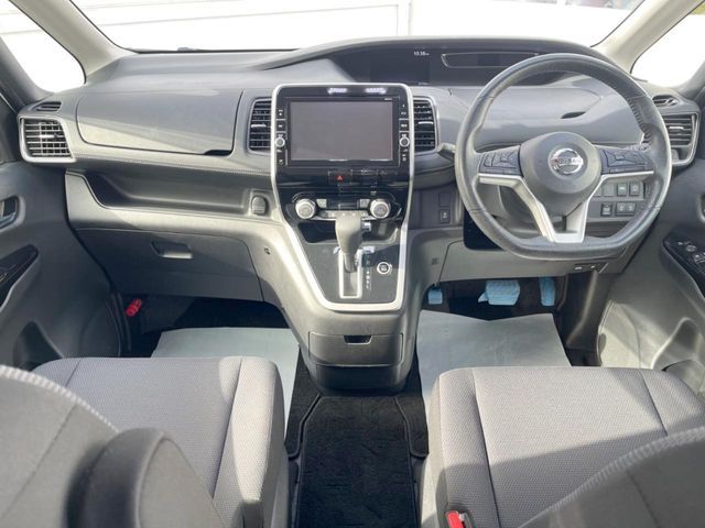 NISSAN SERENA  S-HYBRID 2018 Image 31