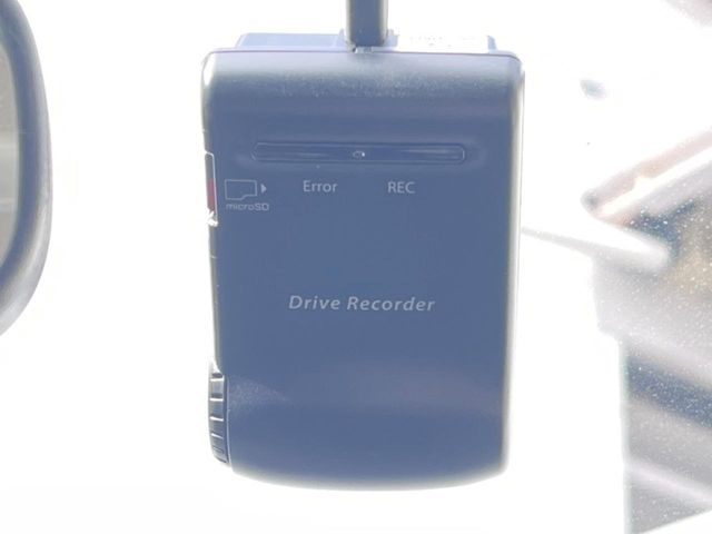 NISSAN SERENA  S-HYBRID 2018 Image 31