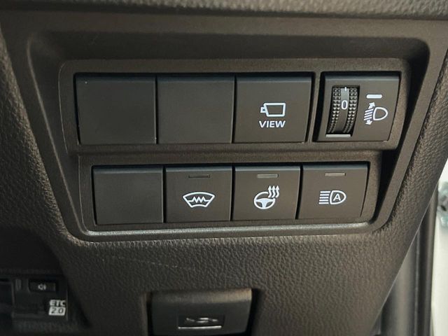 TOYOTA YARIS CROSS HYBRID 2025 Image 31