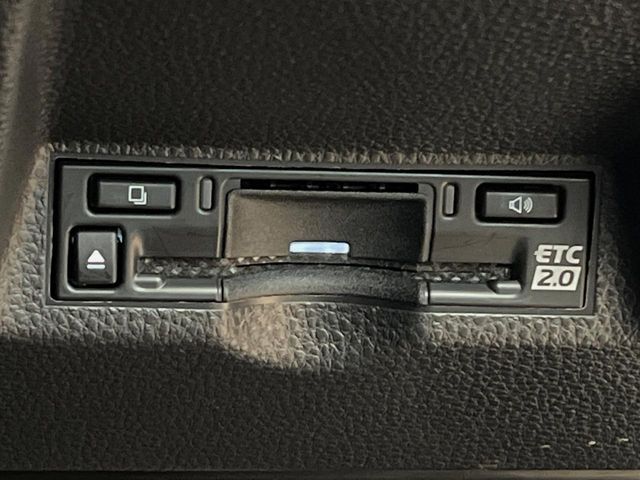 TOYOTA YARIS CROSS HYBRID 2025 Image 31