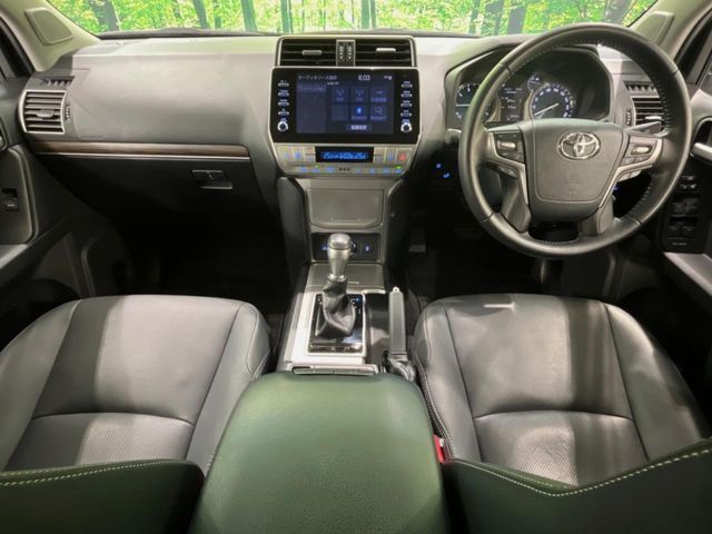 TOYOTA LANDCRUISER PRADO 2023 Image 31