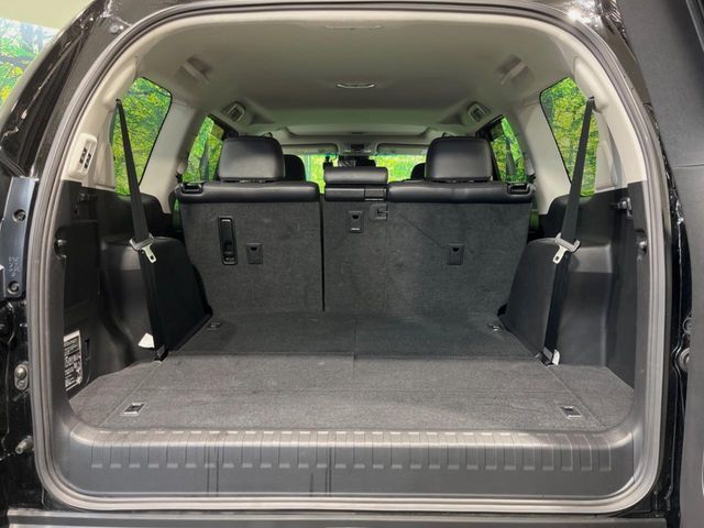 TOYOTA LANDCRUISER PRADO 2023 Image 31