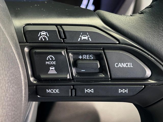 TOYOTA YARIS CROSS HYBRID 2025 Image 31