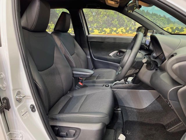 TOYOTA YARIS CROSS HYBRID 2025 Image 31