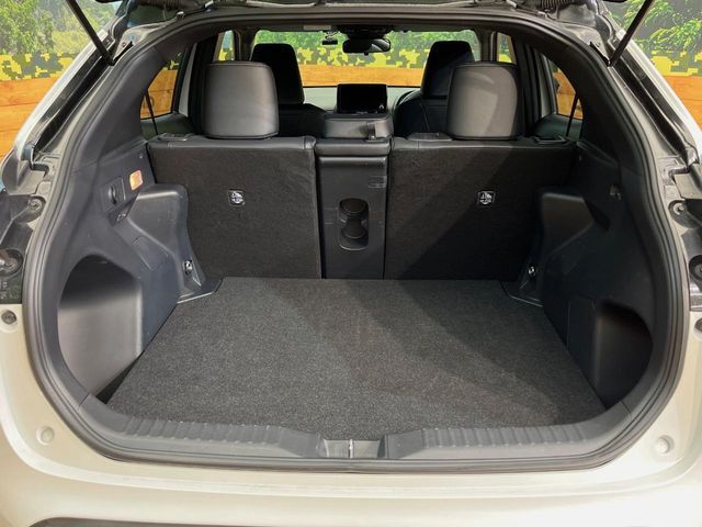 TOYOTA YARIS CROSS HYBRID 2025 Image 31