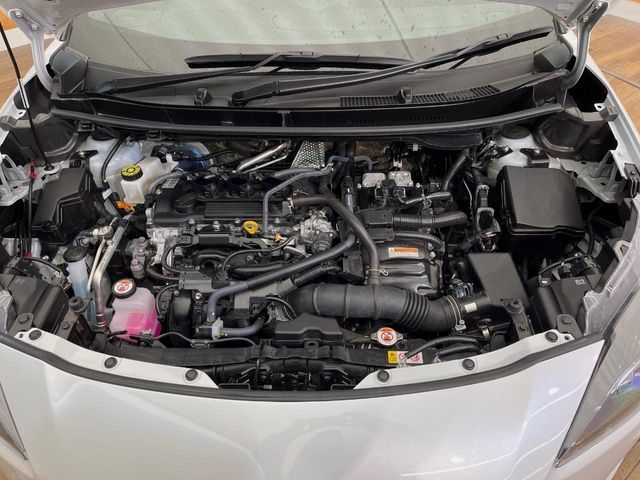 TOYOTA YARIS CROSS HYBRID 2025 Image 31