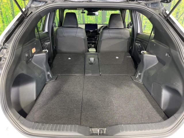 TOYOTA YARIS CROSS HYBRID 2025 Image 31