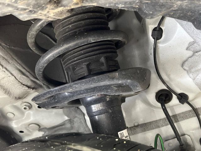 TOYOTA YARIS CROSS HYBRID 2025 Image 31