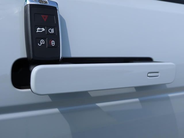 ROVER RANGE  EV 2024 Image 31