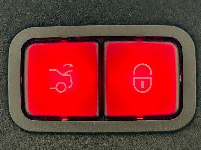 MERCEDES BENZ C CLAS 2021 Image 31